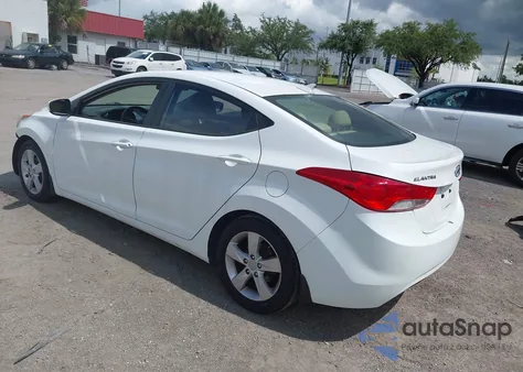 2013 Hyundai Elantra Gls z USA, uszkodzony, nr VIN 5NPDH4AEXDH431563